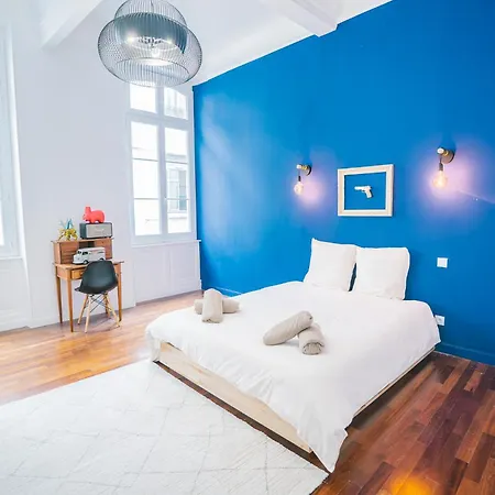 Luxueux-climatisation-3 Chambres-2sdb-garage -aj *