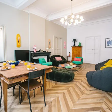 Luxueux-climatisation-3 Chambres-2sdb-garage -aj Carcassonne