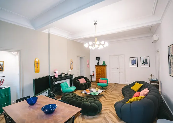 Apartment Luxueux-climatisation-3 Chambres-2sdb-garage -aj